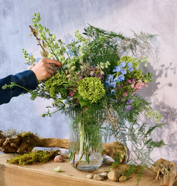 Get Well Flowers 101: Hospital Rules, Allergies, and What Actually Helps Recovery