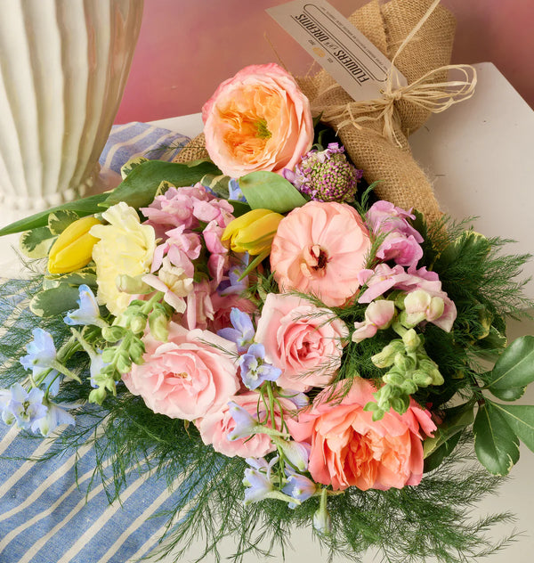 Mother's Day Flowers 2026: Meanings, Etiquette & What Moms Actually Want
