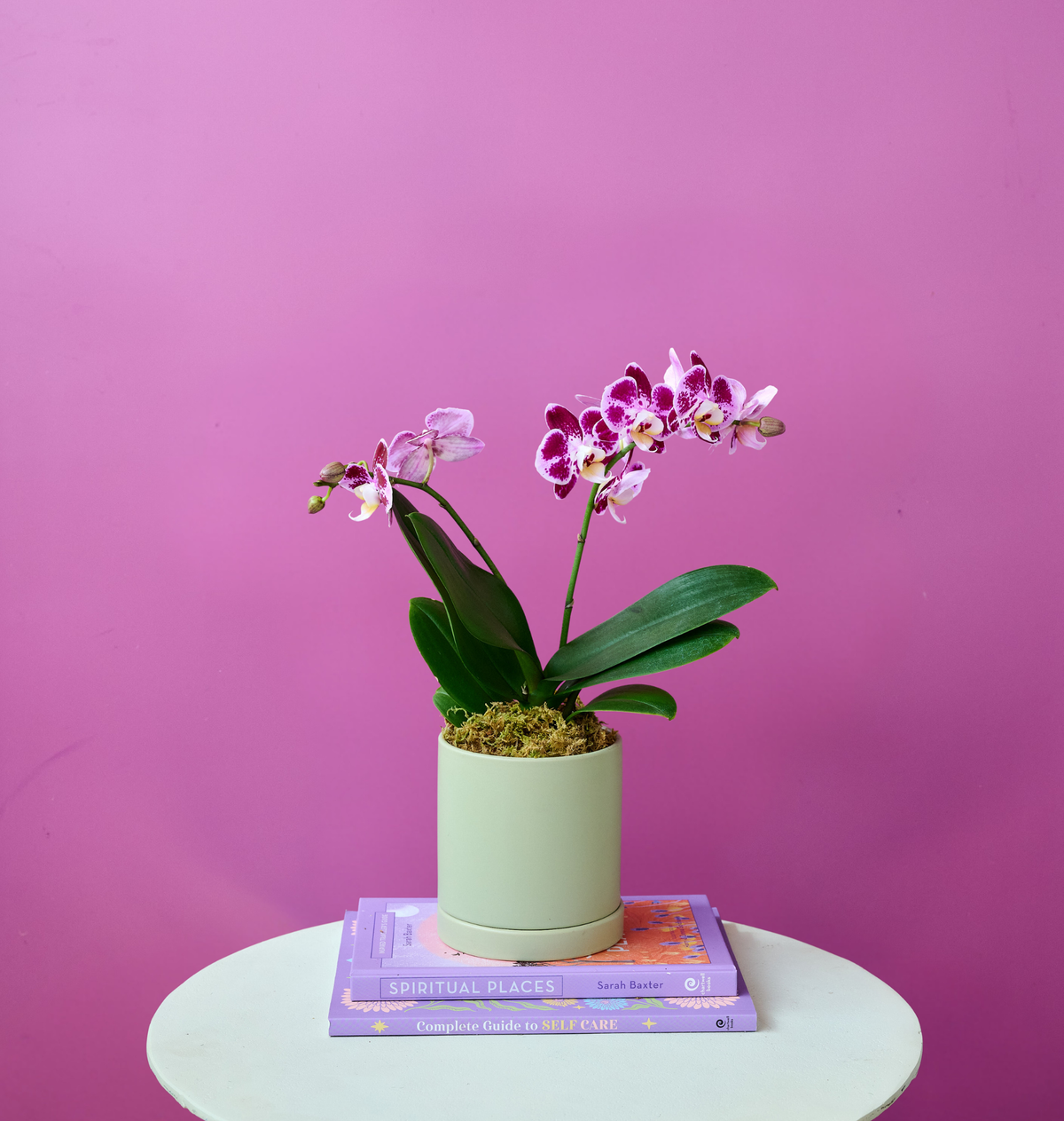 Heather – Soft, romantic bouquet with pastel tones and delicate textures.